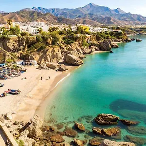 https://apartamento-hotel-carabeo-41.hotelsinnerja.org